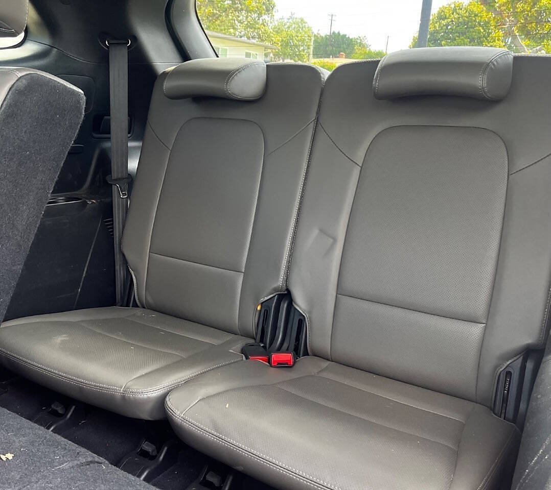 Used 2016 Hyundai Santa Fe SE w/ Option Group 02 FWD image 39