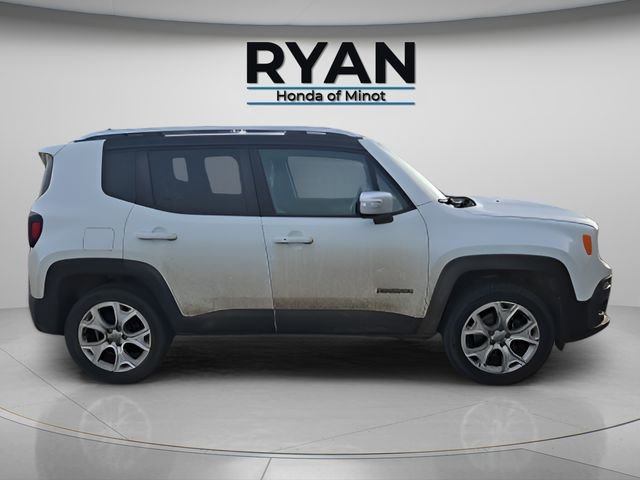 Used 2017 Jeep Renegade Limited w/ Trailer Tow Group image 5