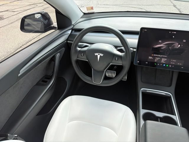 Used 2023 Tesla Model Y Performance AWD/4WD image 18