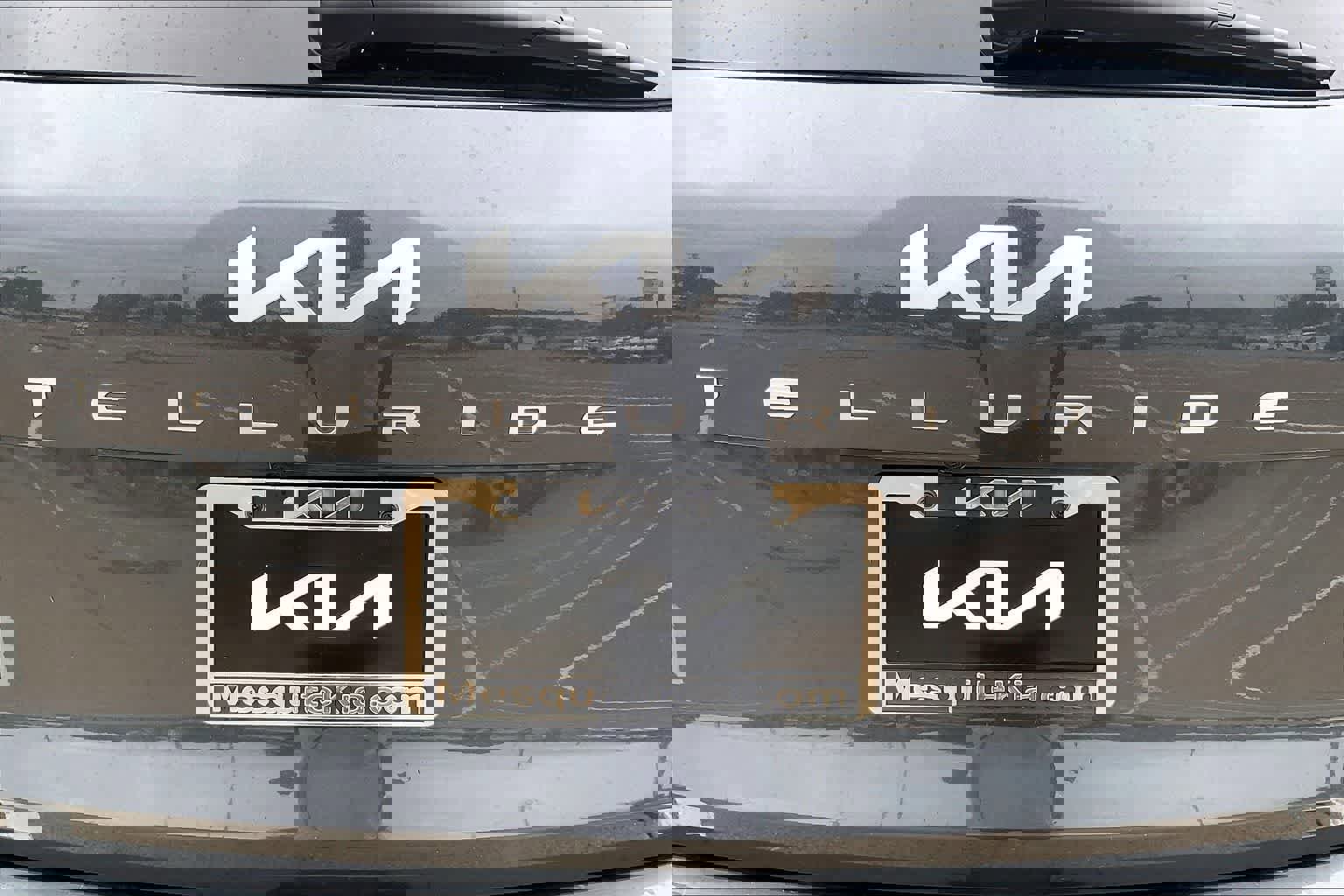 Used 2023 Kia Telluride S w/ S Sunroof Package FWD image 7