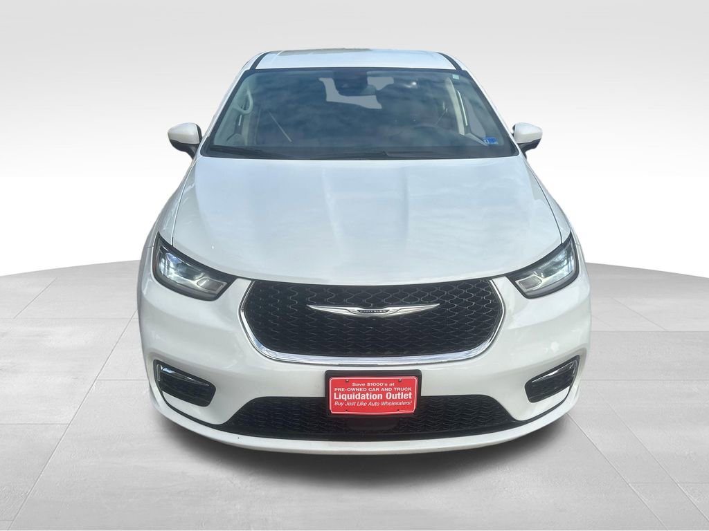 Used 2022 Chrysler Pacifica Touring-L FWD image 33