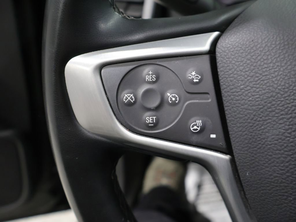 Used 2024 GMC Terrain SLT AWD/4WD image 34