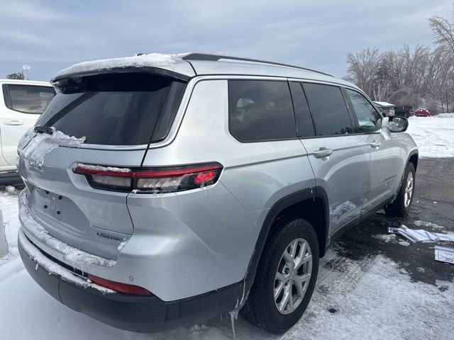Used 2023 Jeep Grand Cherokee L Limited w/ Luxury Tech Group II image 4