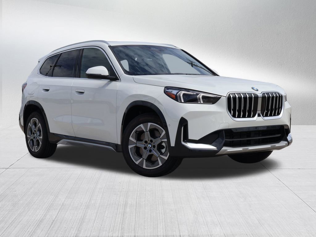 New 2025 BMW X1 xDrive28i w/ Technology Package 360° Tour