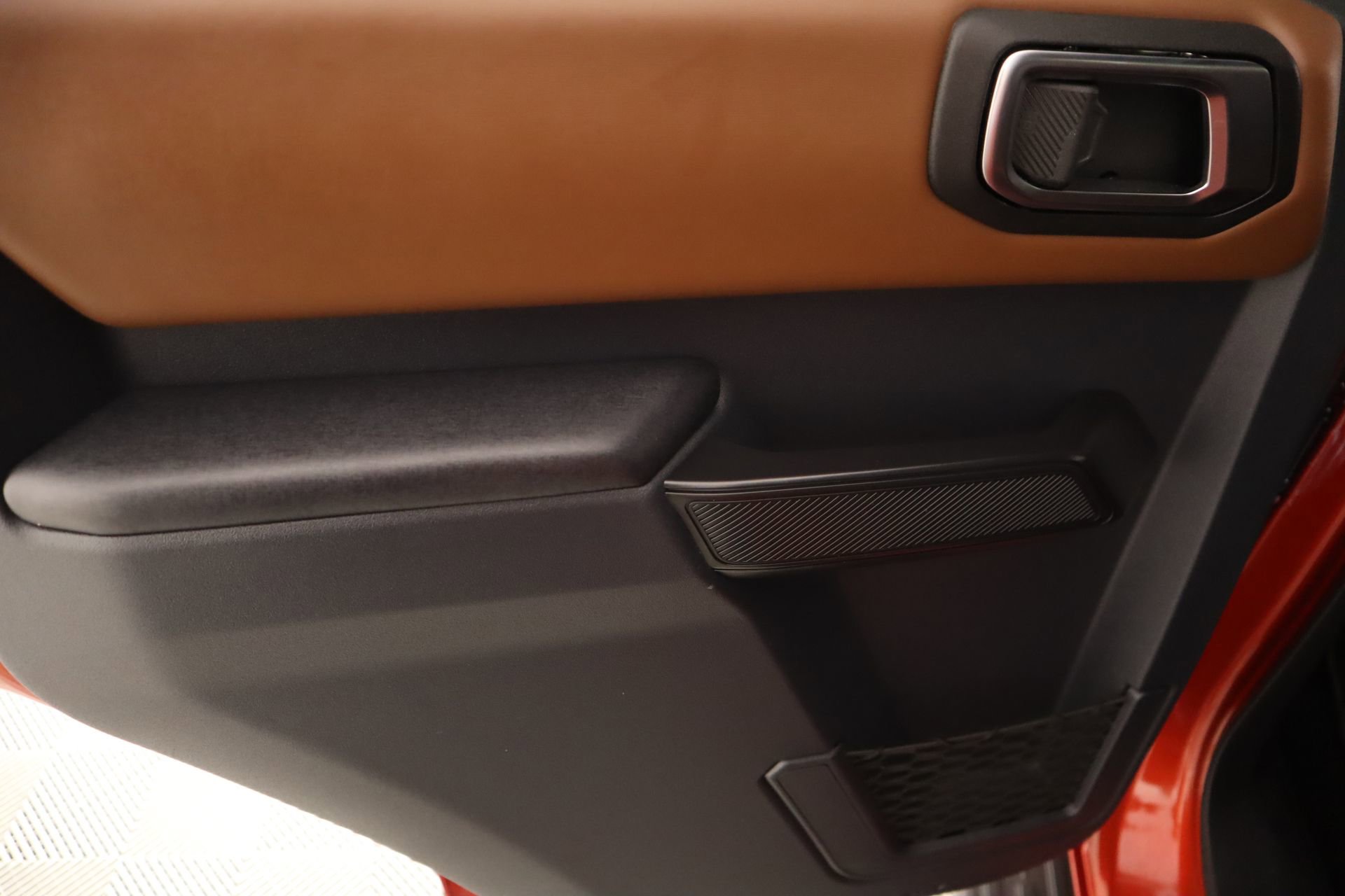 Used 2024 Ford Bronco Outer Banks image 17