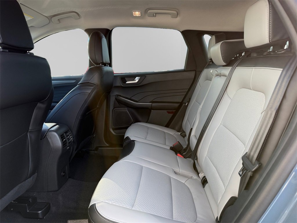 New 2026 Ford Escape SE image 15