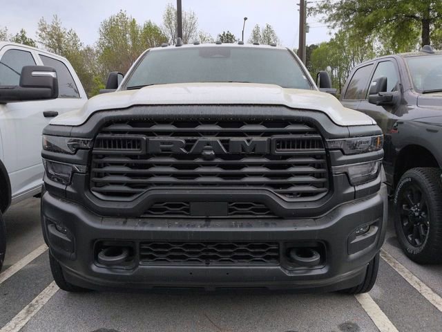 New 2026 RAM 4500 4x4 Crew Cab DRW image 4