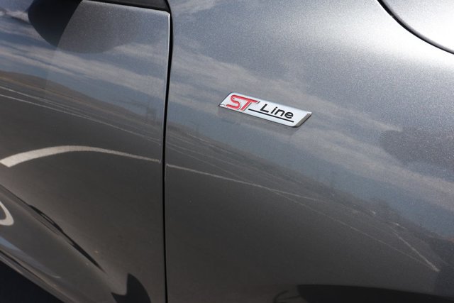 Used 2023 Ford Escape ST-Line FWD image 7
