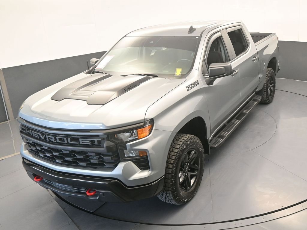 Used 2024 Chevrolet Silverado 1500 Custom Trail Boss w/ LPO, Dark Essentials Package image 46