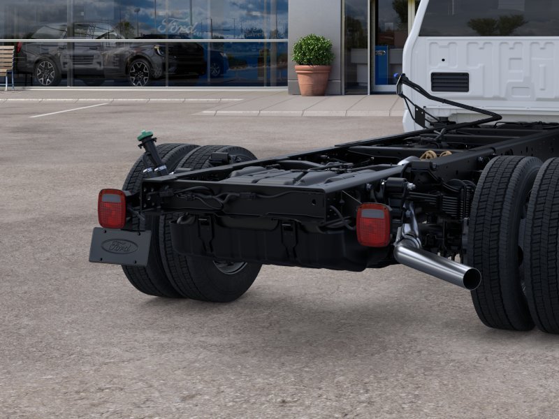 New 2025 Ford F550 2WD Regular Cab Super Duty image 46