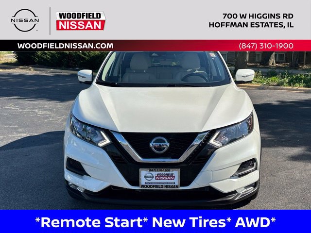 Used 2020 Nissan Rogue Sport SV w/ Technology Package AWD/4WD image 2