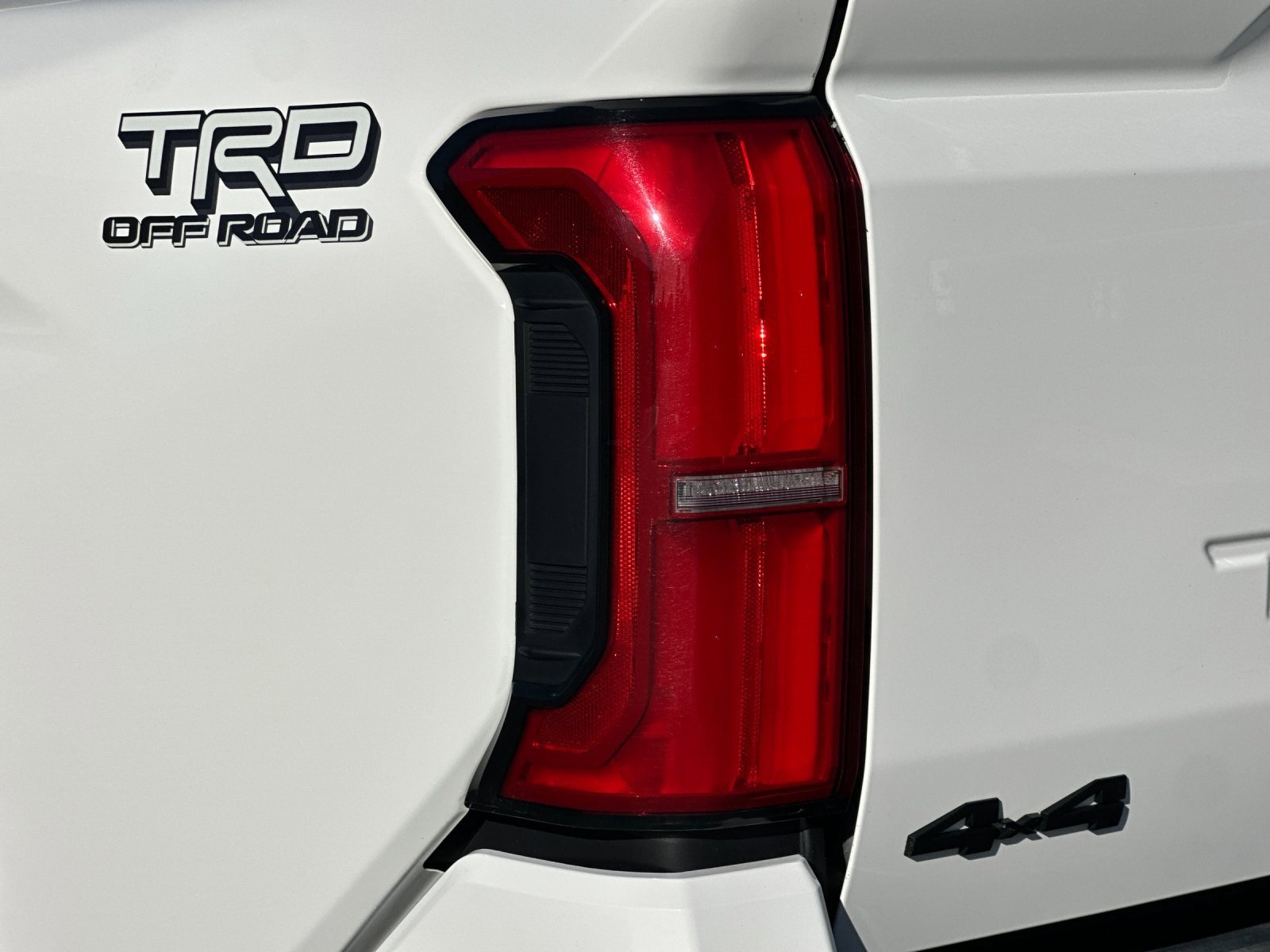 Used 2025 Toyota Tacoma TRD Off-Road image 23