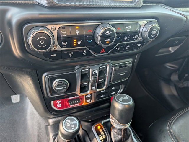 Used 2022 Jeep Wrangler Unlimited Rubicon w/ Xtreme Recon 35" Tire Package image 12