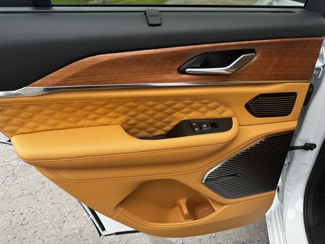 New 2026 Jeep Grand Cherokee Summit AWD/4WD image 19