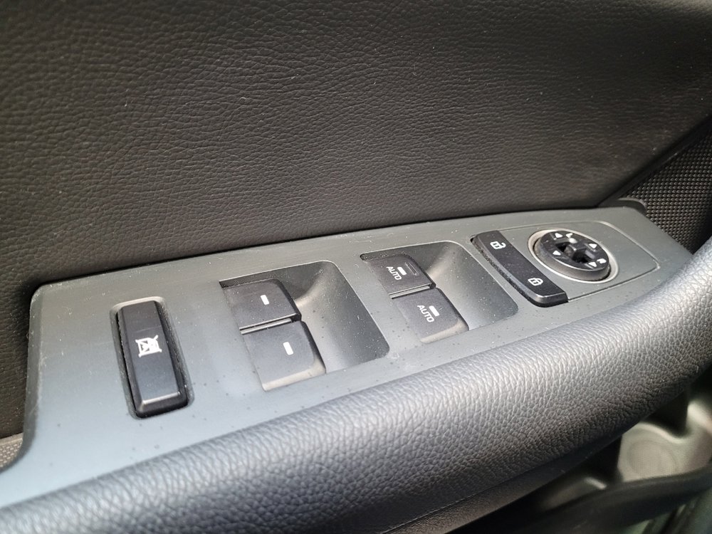 Used 2018 Hyundai Sonata Limited image 27