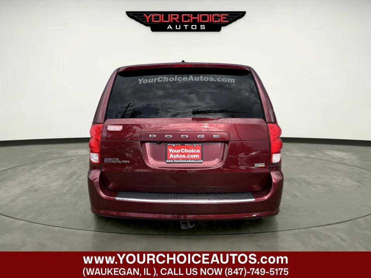 Used 2018 Dodge Grand Caravan SE w/ UConnect Hands-Free Group FWD image 4