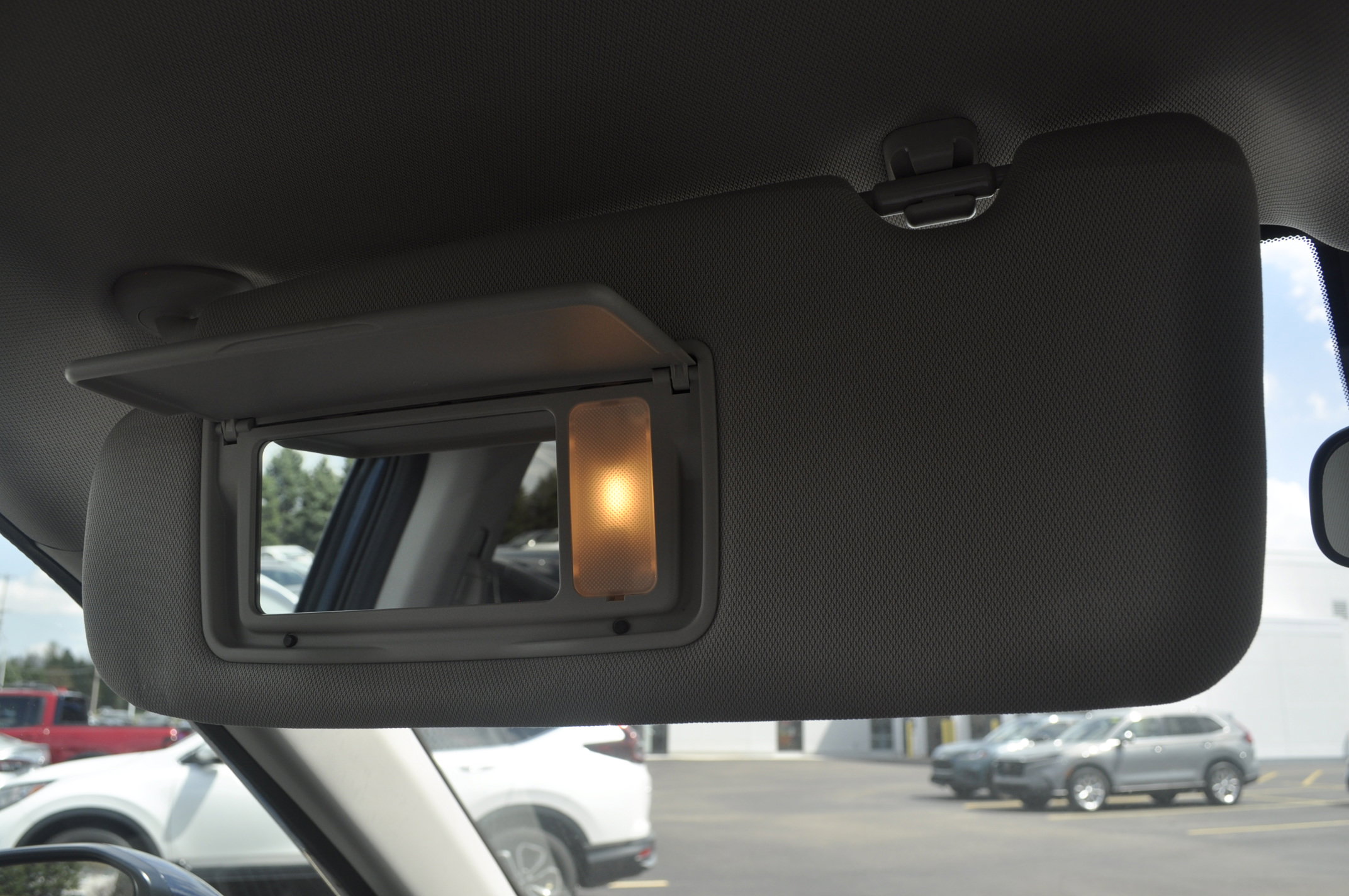 Used 2025 Honda CR-V EX image 28