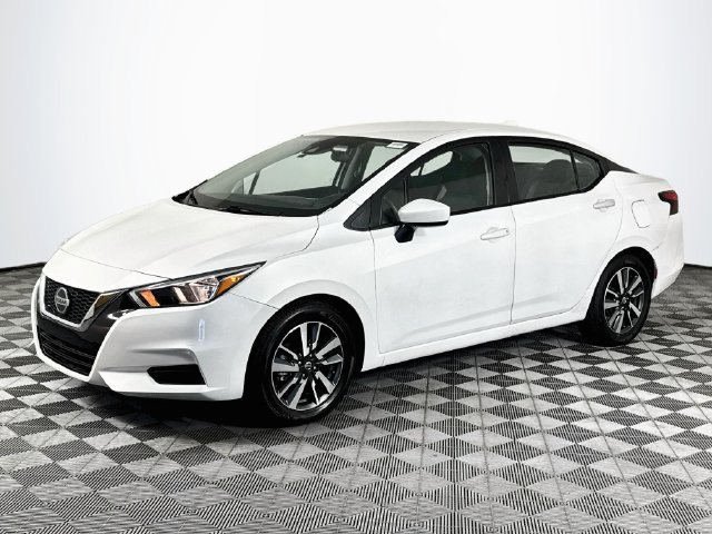 Used 2022 Nissan Versa SV FWD image 35