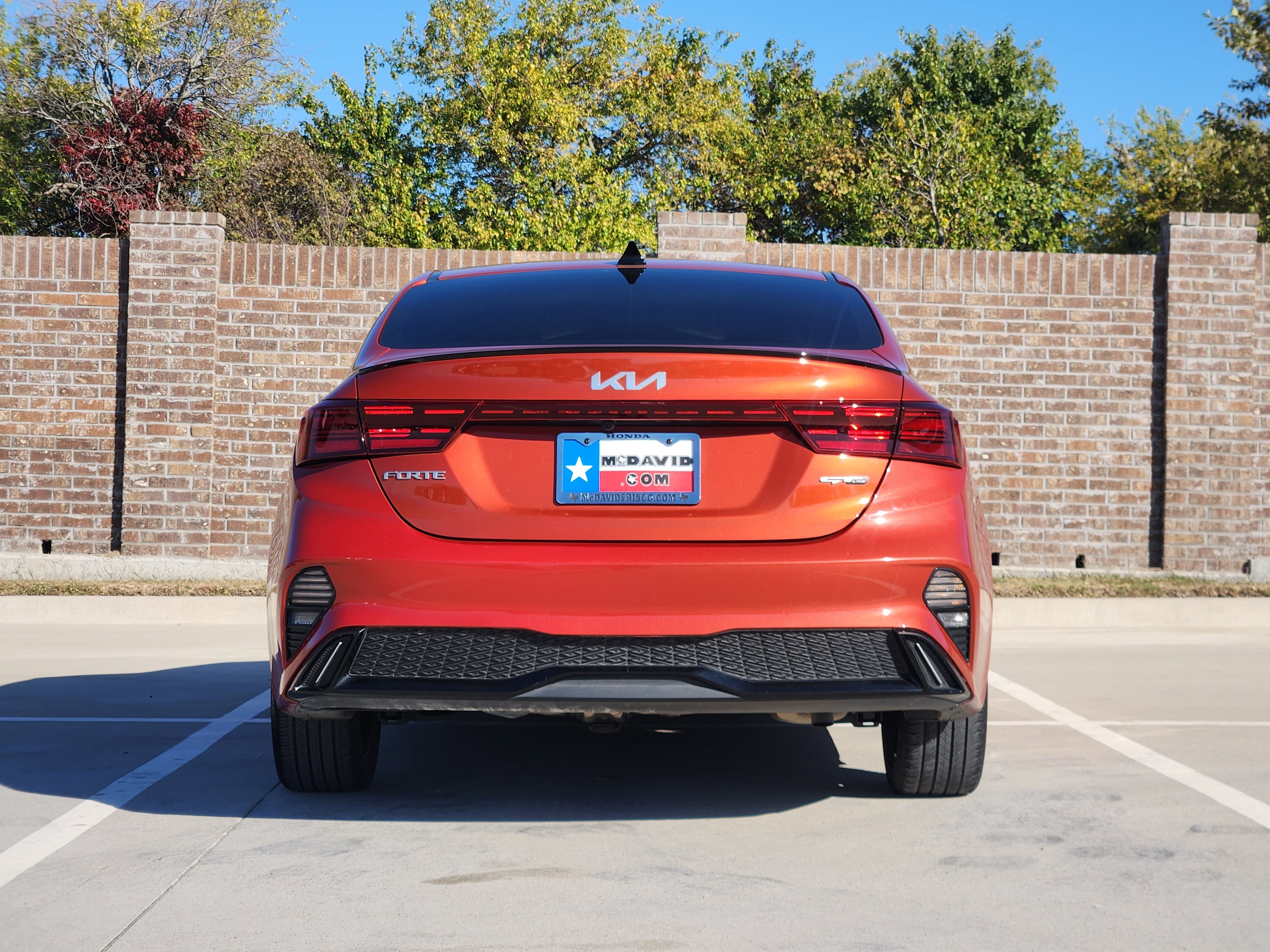 Used 2023 Kia Forte GT-Line w/ GT-Line Premium Package image 7