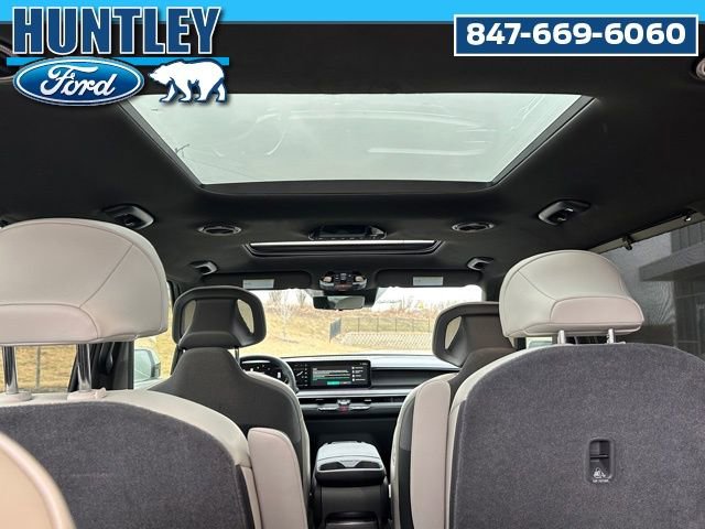 Used 2024 Kia EV9 GT-Line image 14