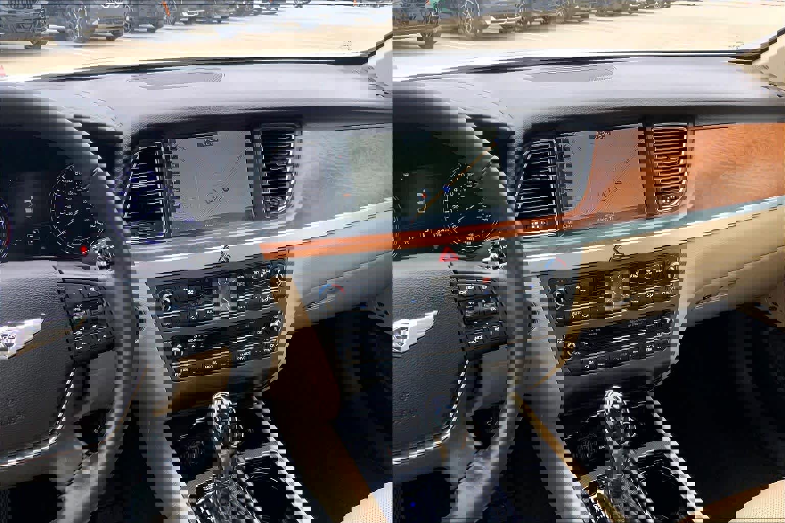 Used 2016 Hyundai Genesis 3.8 w/ Option Group 04 RWD image 6