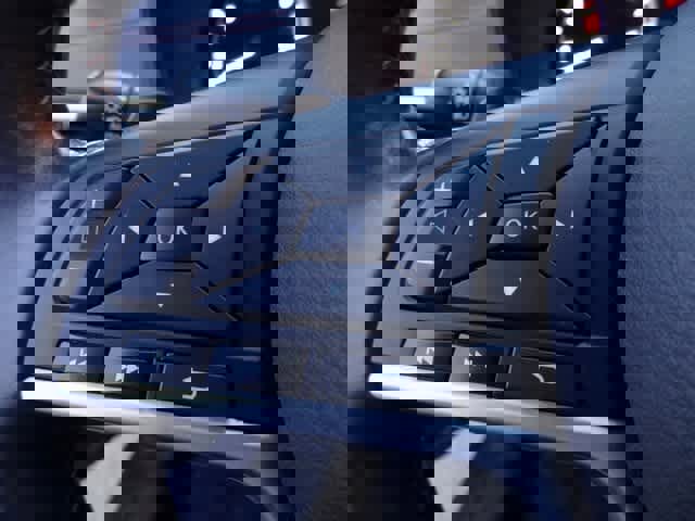 Used 2022 Nissan Altima 2.5 SR image 16