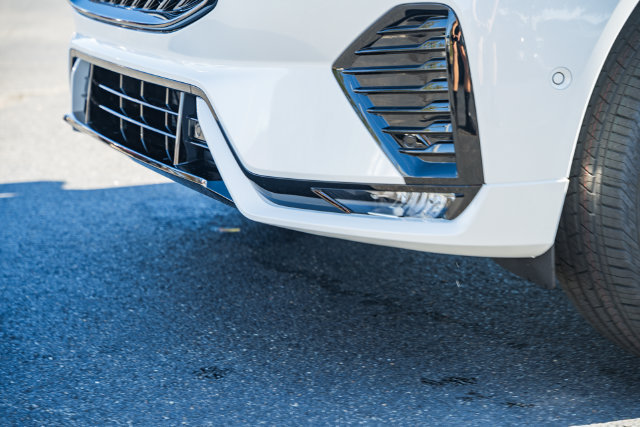 New 2027 Volvo XC60 B5 Plus AWD/4WD image 15