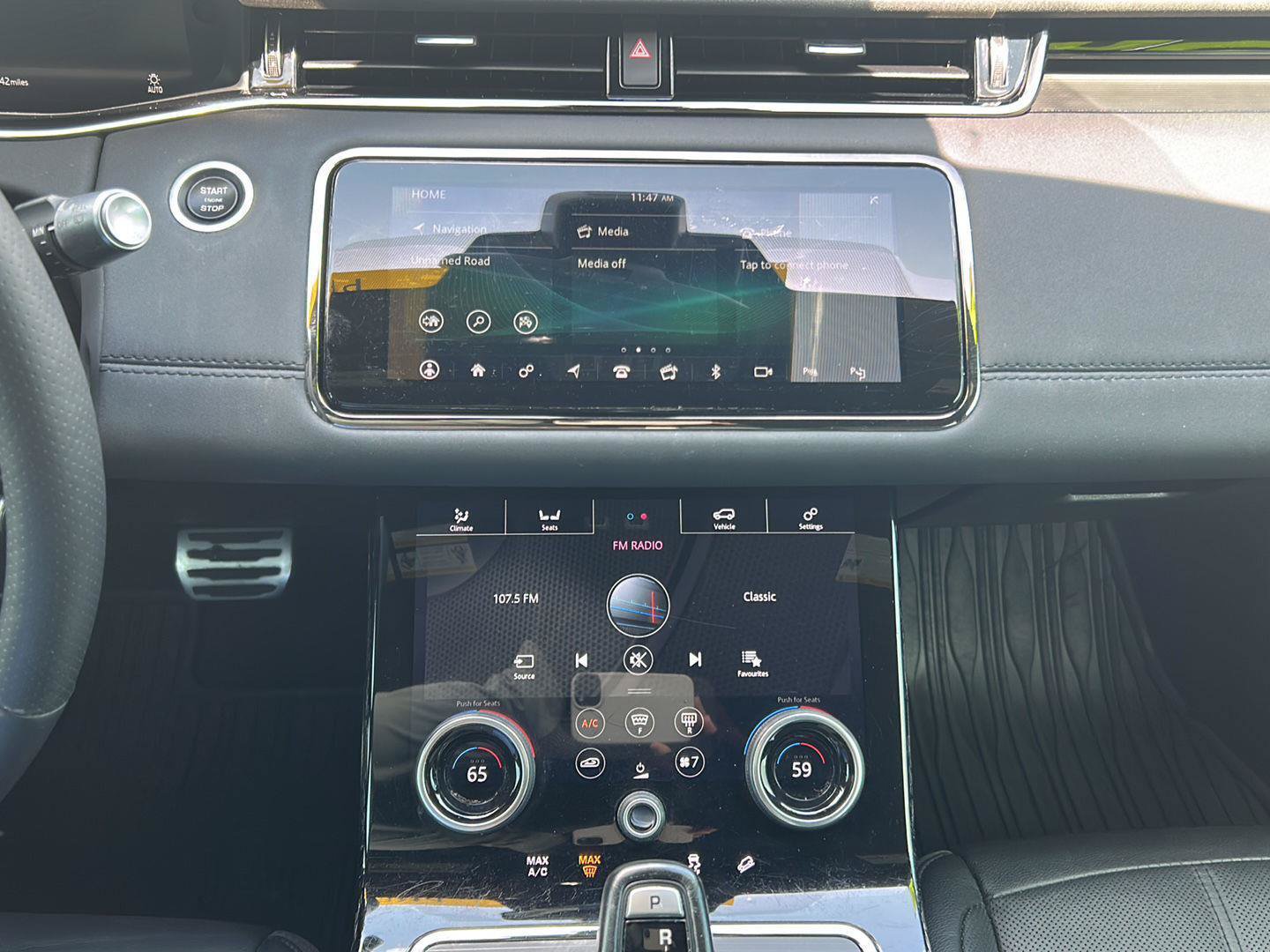 Used 2020 Land Rover Range Rover Evoque R-Dynamic SE AWD/4WD image 13