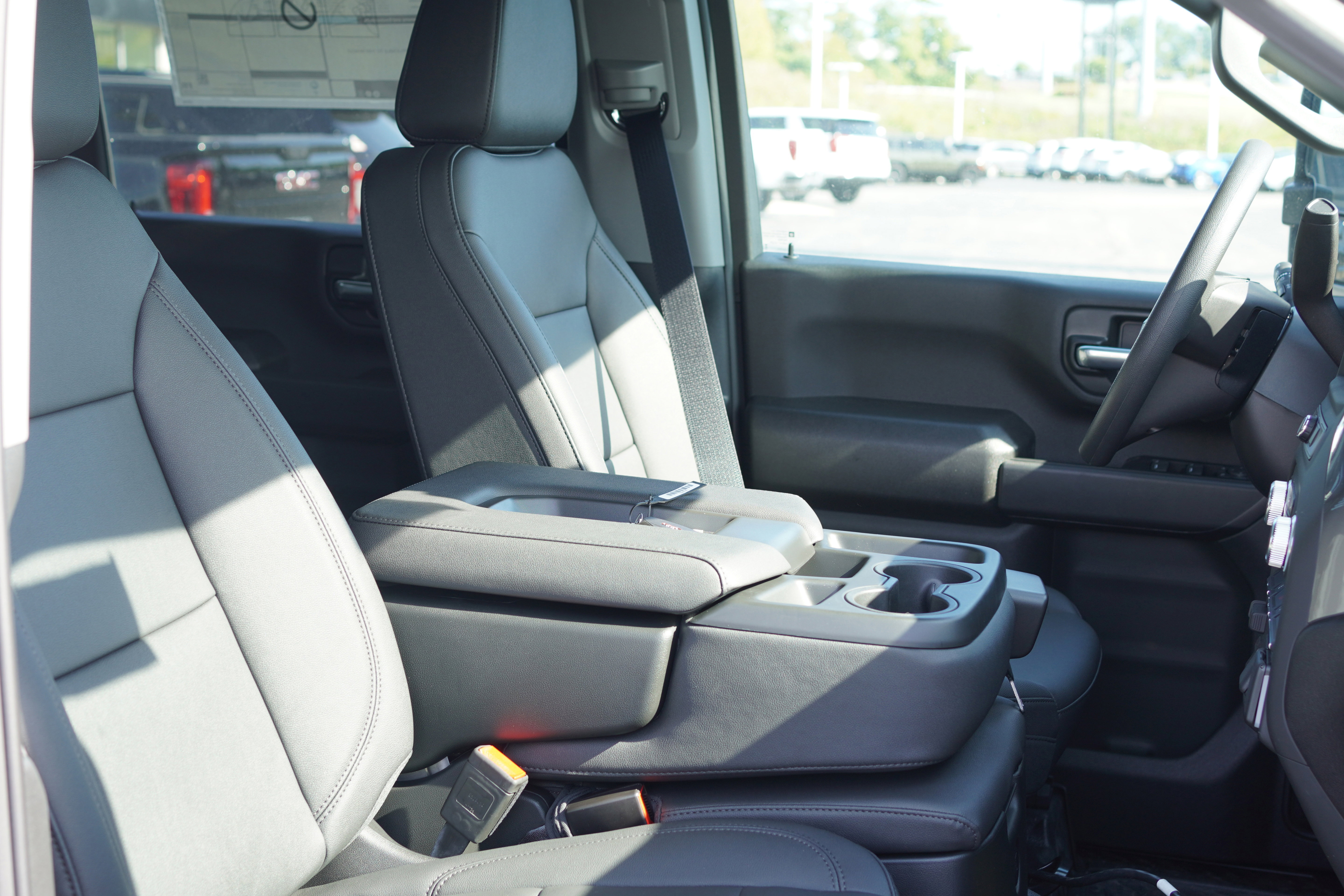 New 2025 GMC Sierra 3500 Pro w/ Convenience Package image 13