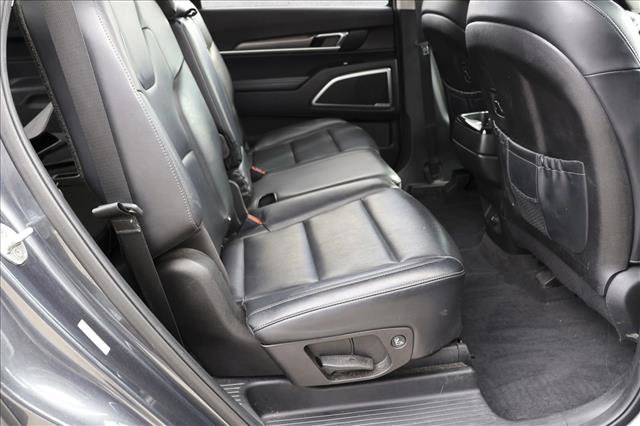 Used 2022 Kia Telluride LX image 26