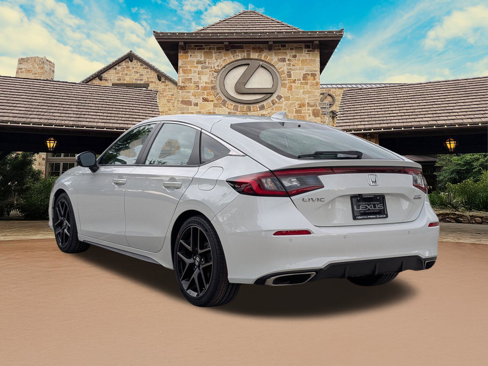 Used 2022 Honda Civic Sport Touring image 3