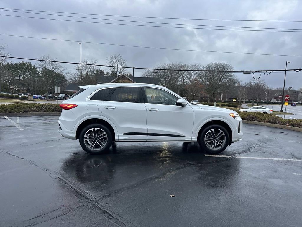 New 2025 Audi Q5 Premium image 8