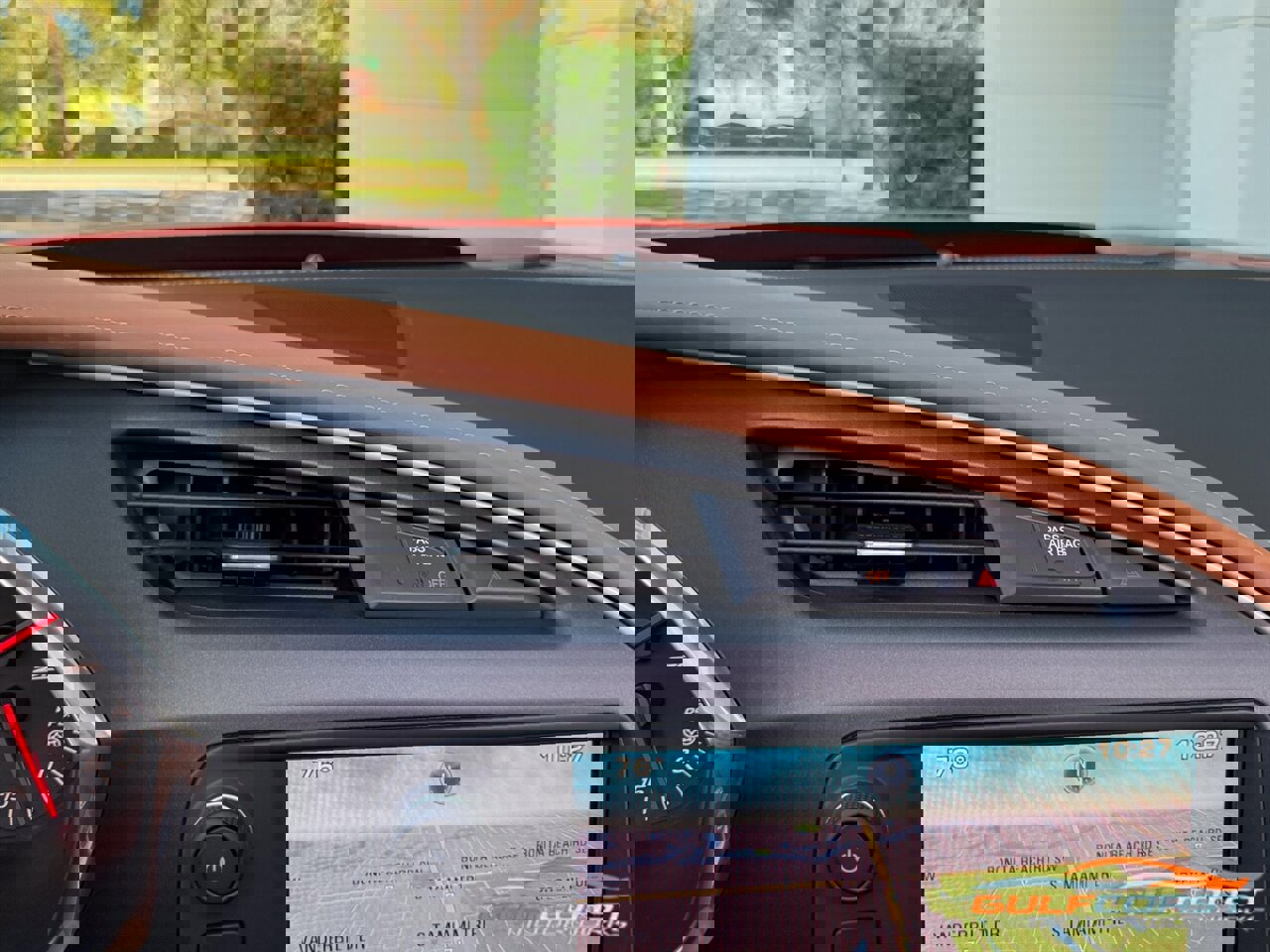 Used 2015 Chevrolet Corvette Z06 w/ 3LZ Preferred Equipment Group image 15