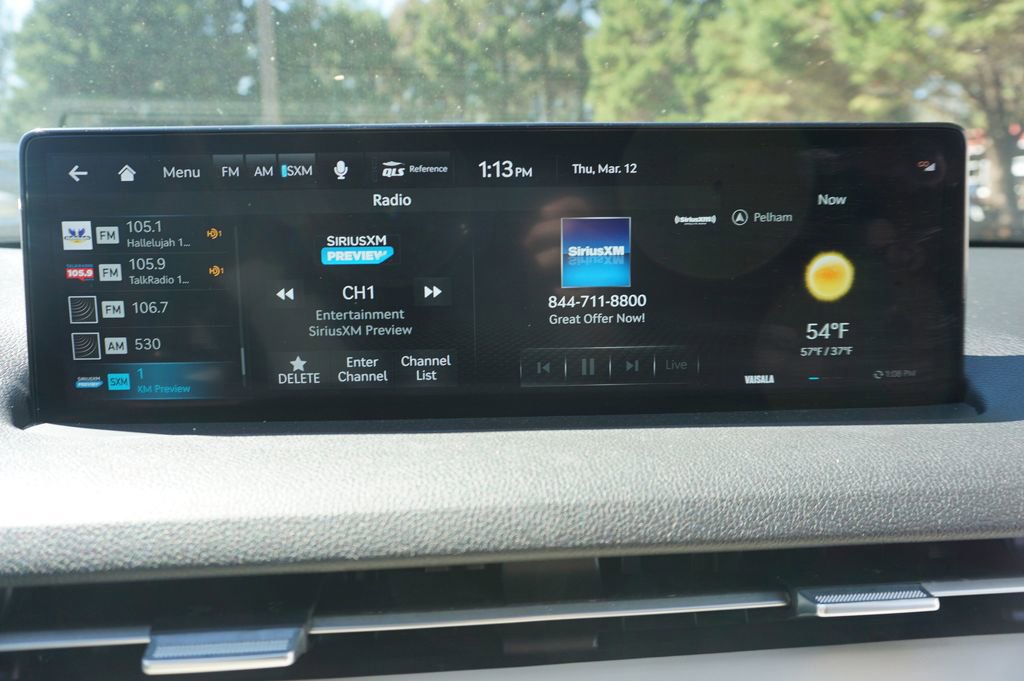 Used 2023 Genesis GV70 2.5T Advanced w/ Advanced Package image 11