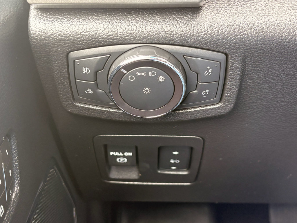 Used 2018 Ford F150 Lariat AWD/4WD image 15