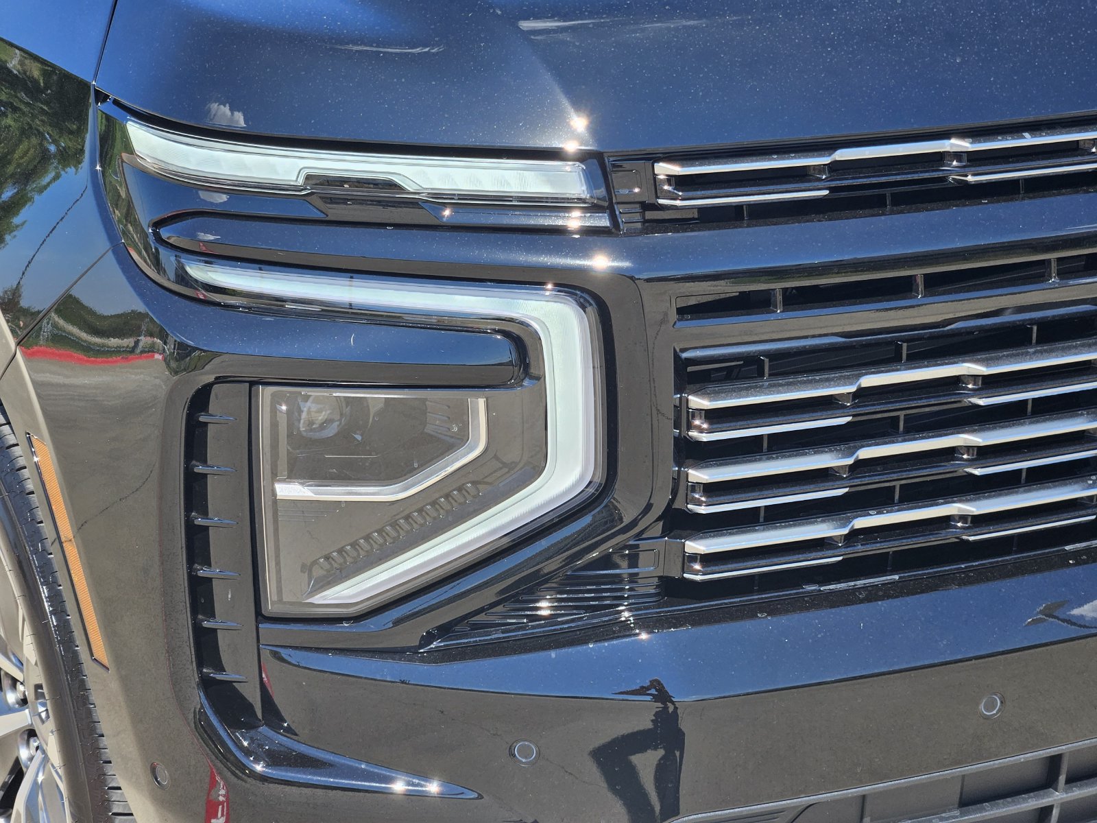 New 2026 Chevrolet Tahoe High Country AWD/4WD image 9