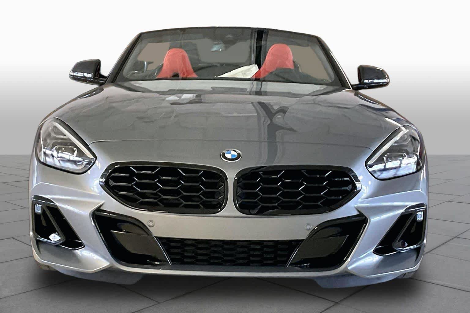 New 2026 BMW Z4 M40i w/ Premium Package RWD image 3