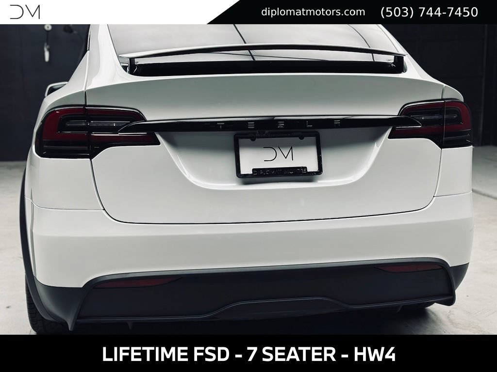Used 2025 Tesla Model X AWD/4WD image 15