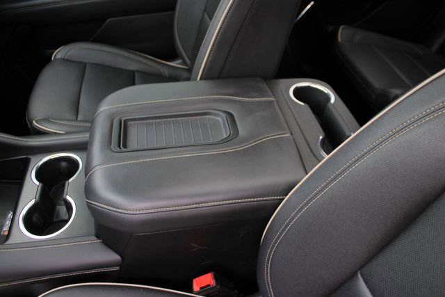 Used 2023 GMC Yukon SLT image 20