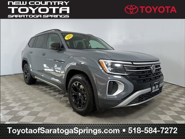 Used 2025 Volkswagen Atlas Peak Edition SE