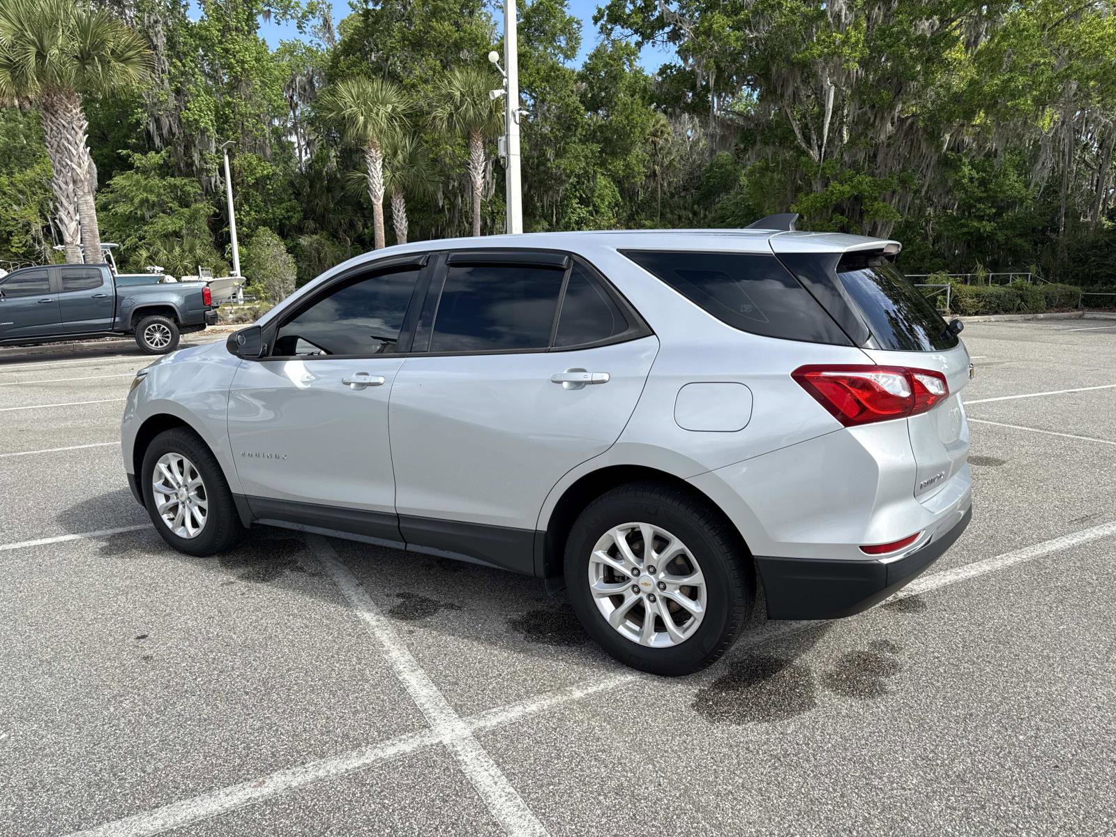 Used 2018 Chevrolet Equinox LS image 5