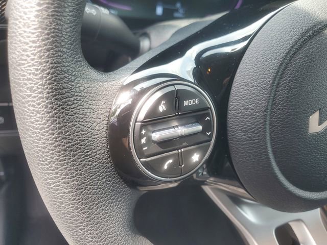 Used 2025 Kia Soul S FWD image 19