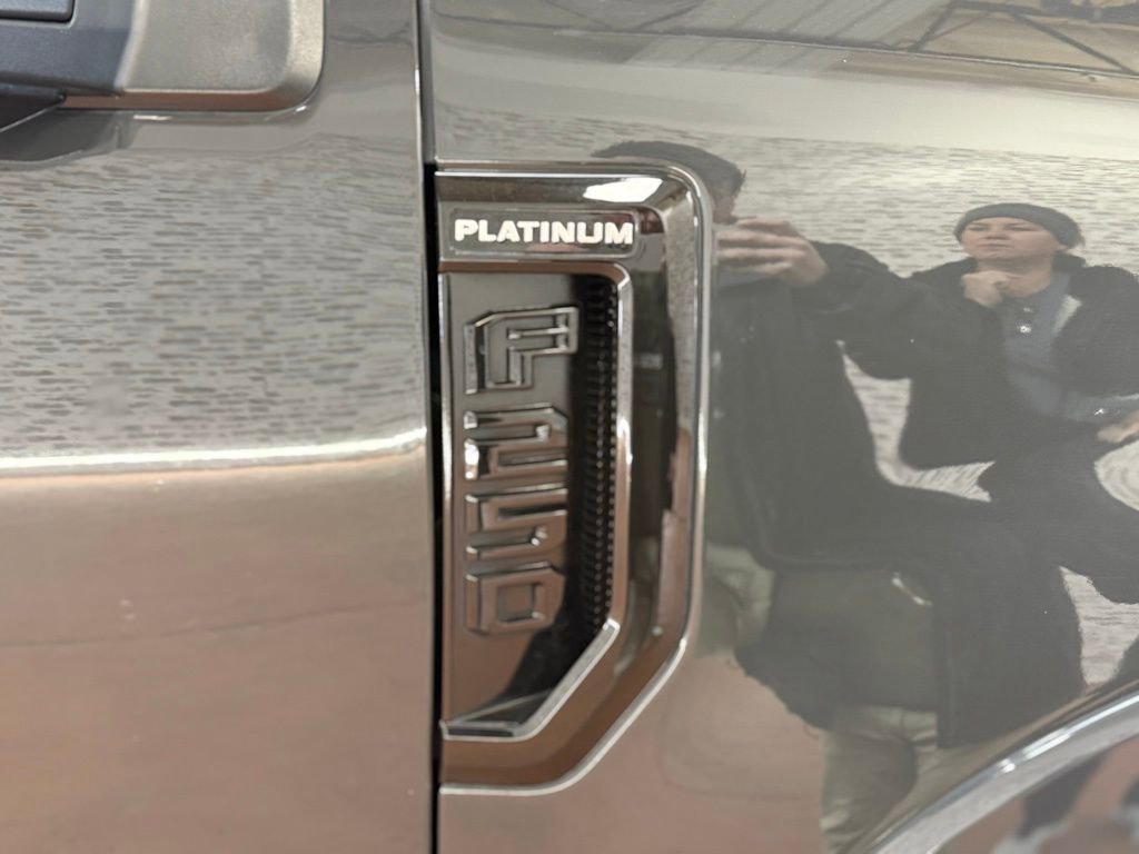 Used 2021 Ford F250 Platinum w/ Tremor Off-Road Package image 11