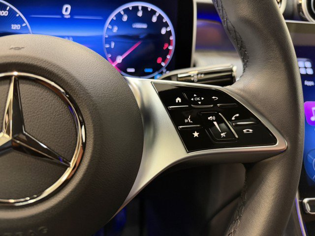 Certified 2025 Mercedes-Benz GLC 300 image 22