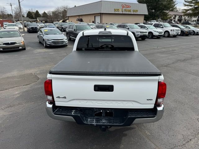 Used 2022 Toyota Tacoma SR5 image 10