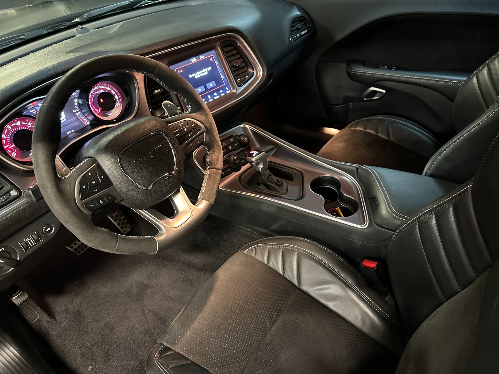 Used 2018 Dodge Challenger SRT Demon RWD image 9
