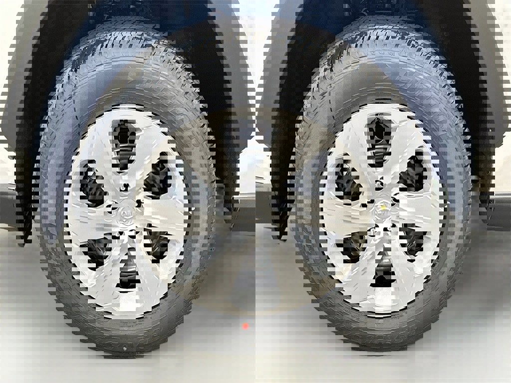 New 2025 Toyota RAV4 LE image 8