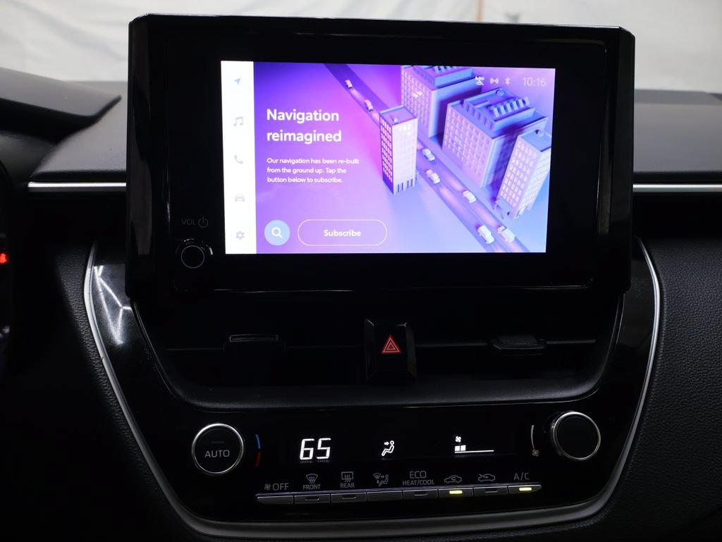 Used 2023 Toyota Corolla LE FWD image 23