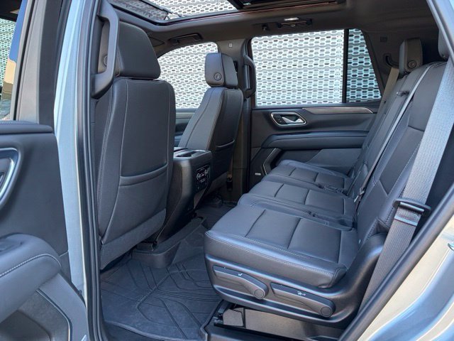 Used 2023 Chevrolet Tahoe LT w/ LT Signature Plus Package AWD/4WD image 11