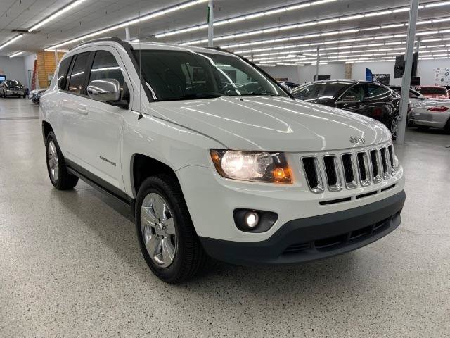 Used 2015 Jeep Compass Sport w/ Power Value Group AWD/4WD image 4